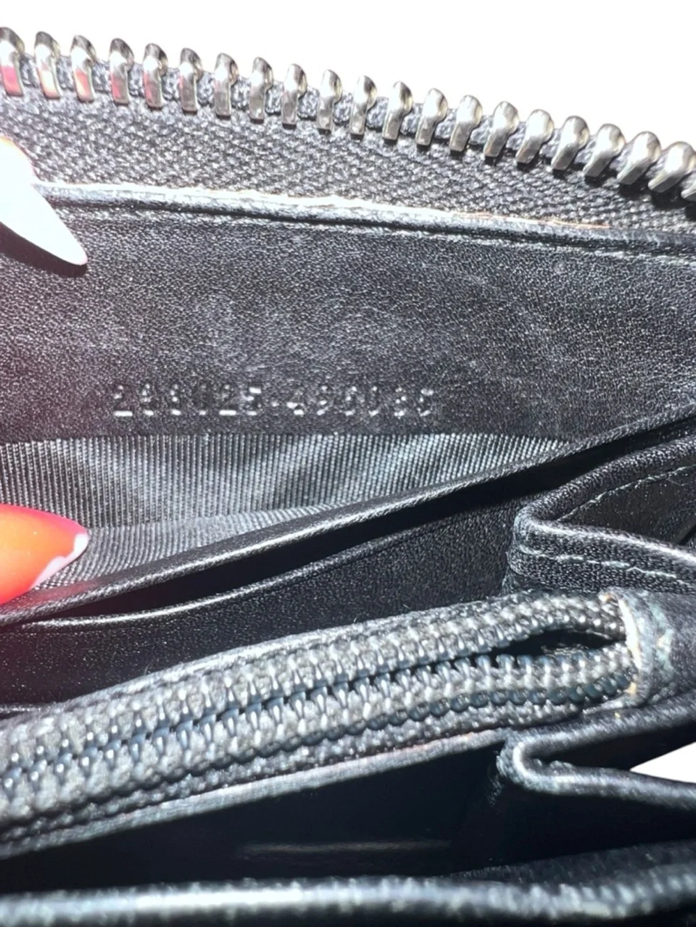 Gucci Black Embossed GG Zip Wallet - Picture 9 of 9